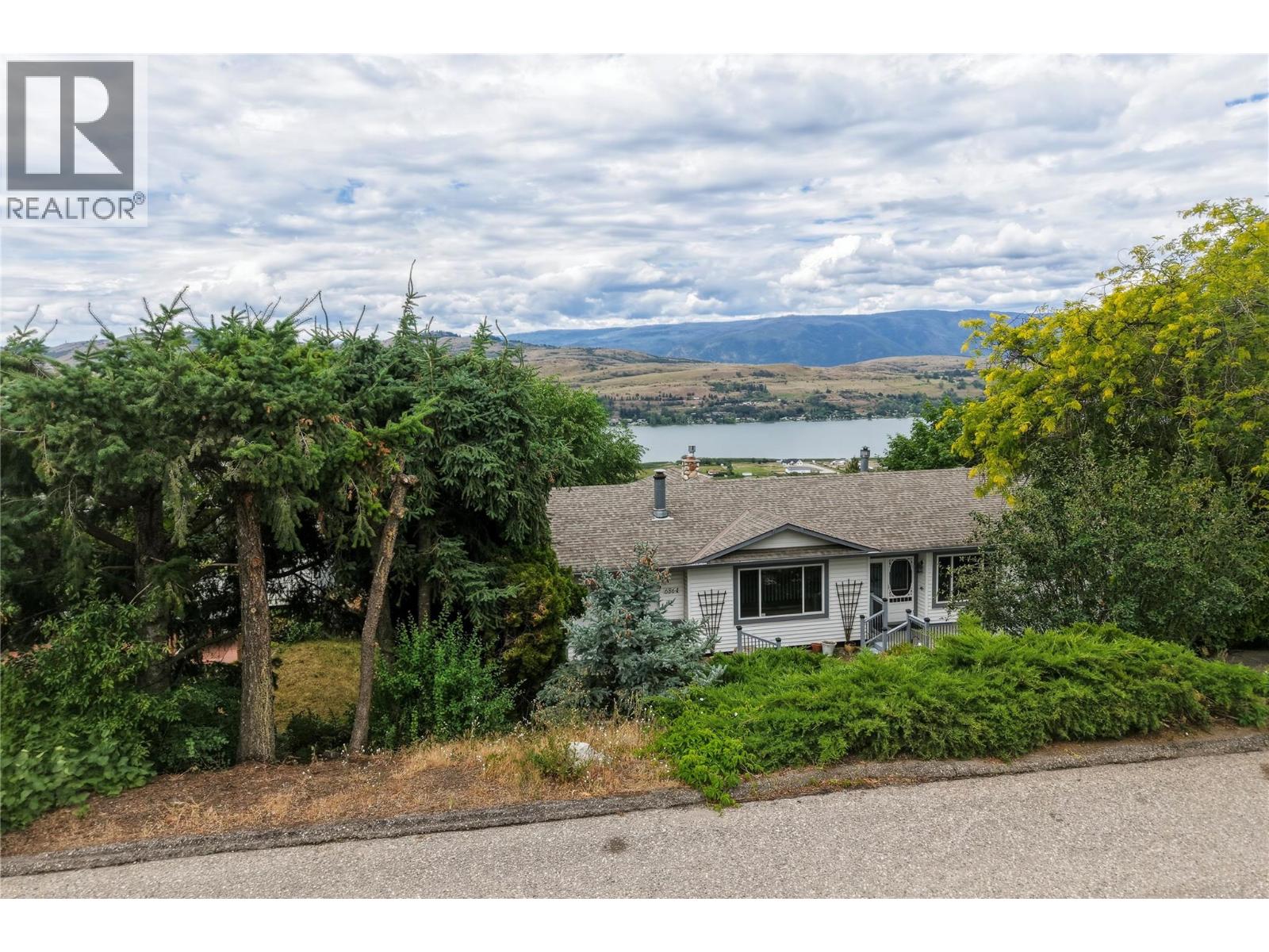 6864 Bryden Road Property Photo 47