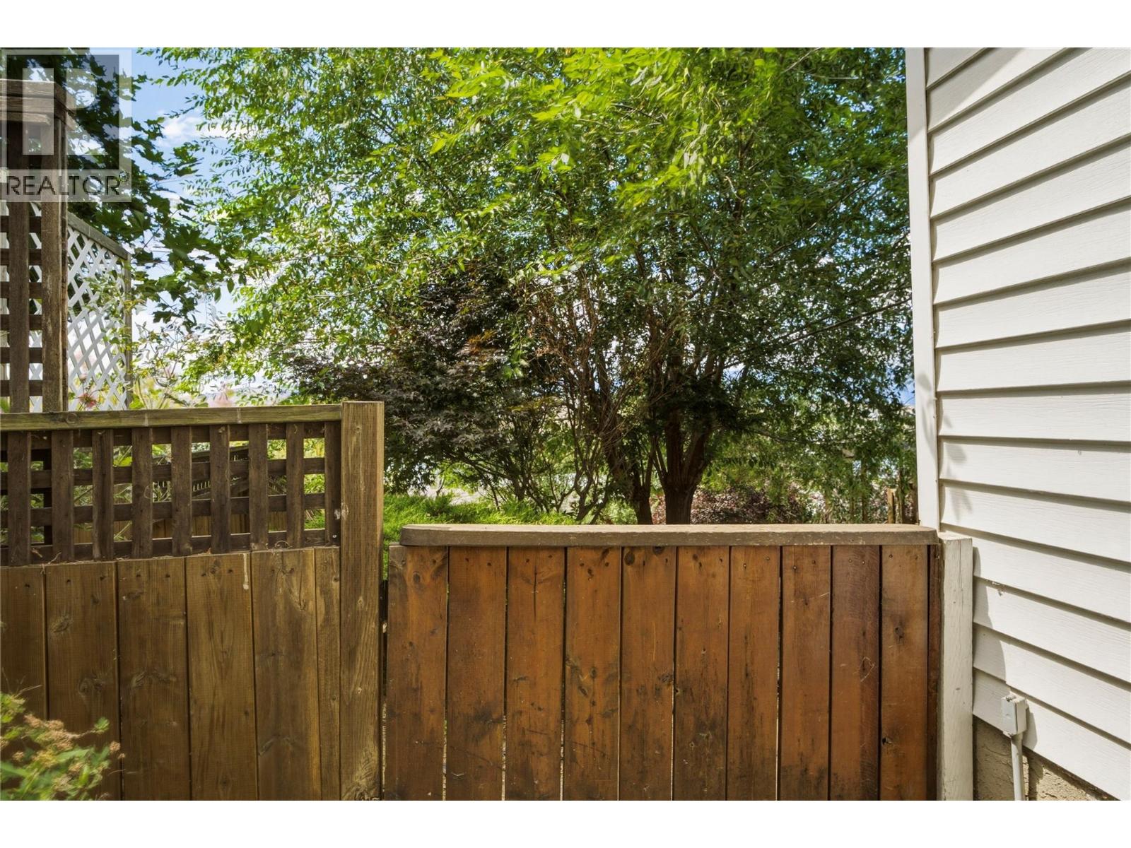 6864 Bryden Road Property Photo 57