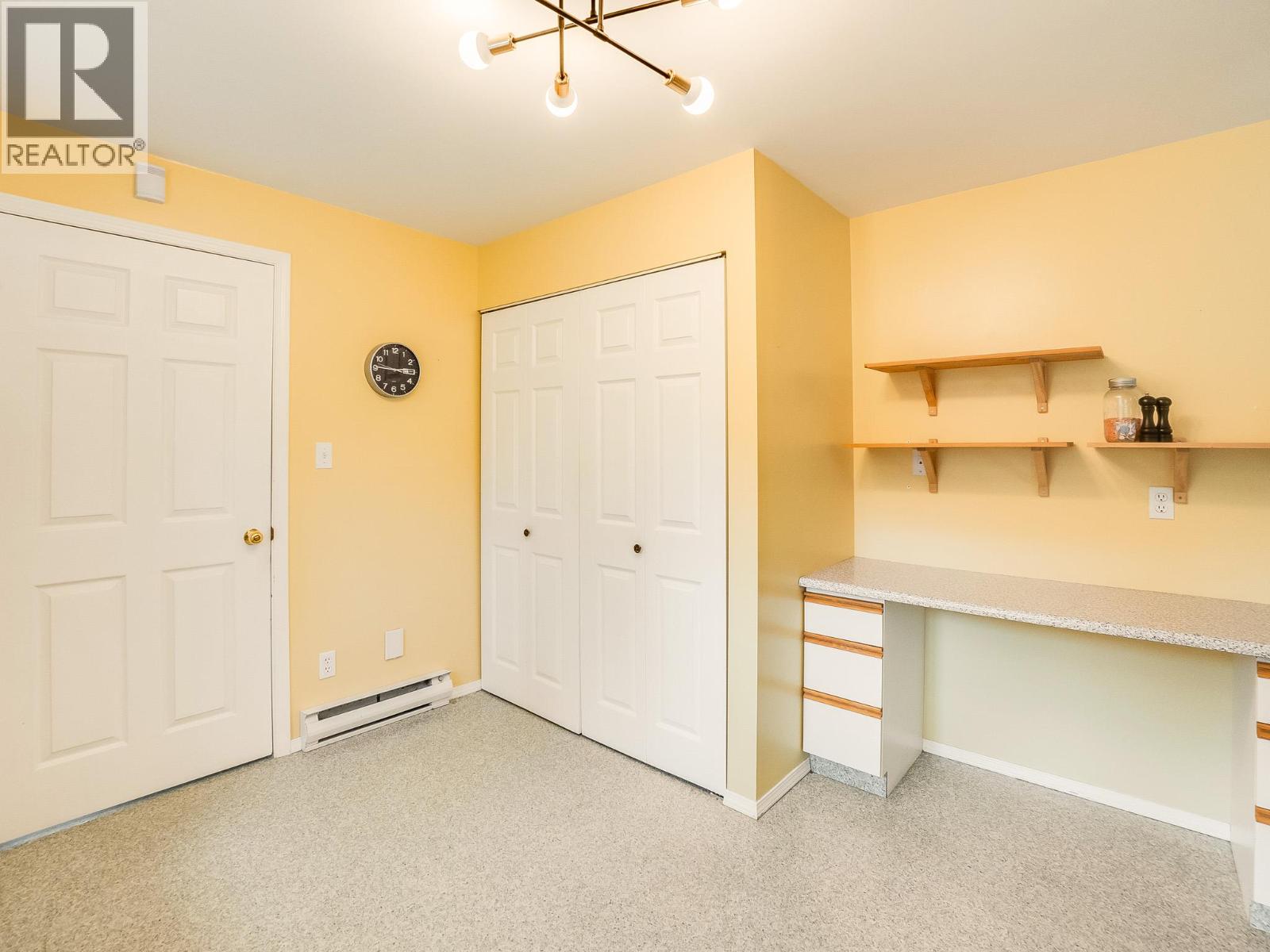 5648 Longbeach Road Property Photo 11