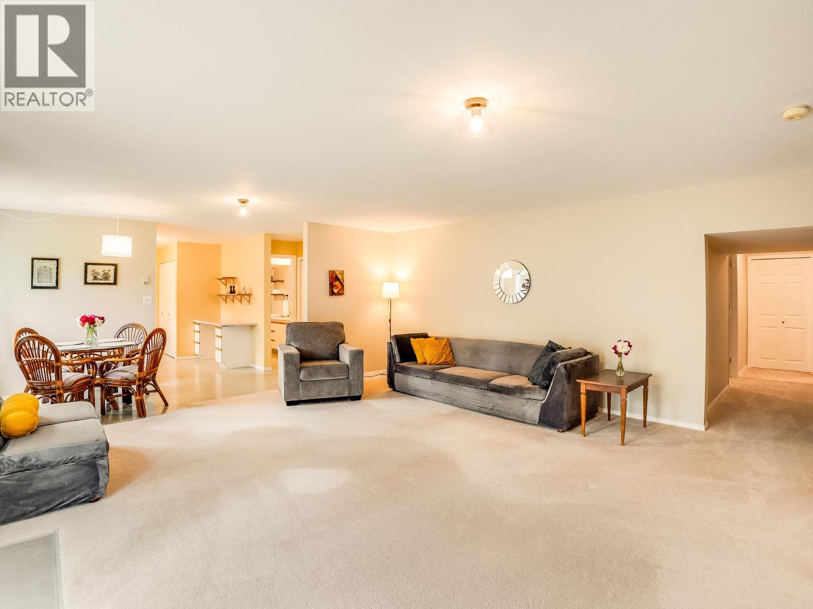5648 Longbeach Road Property Photo 17