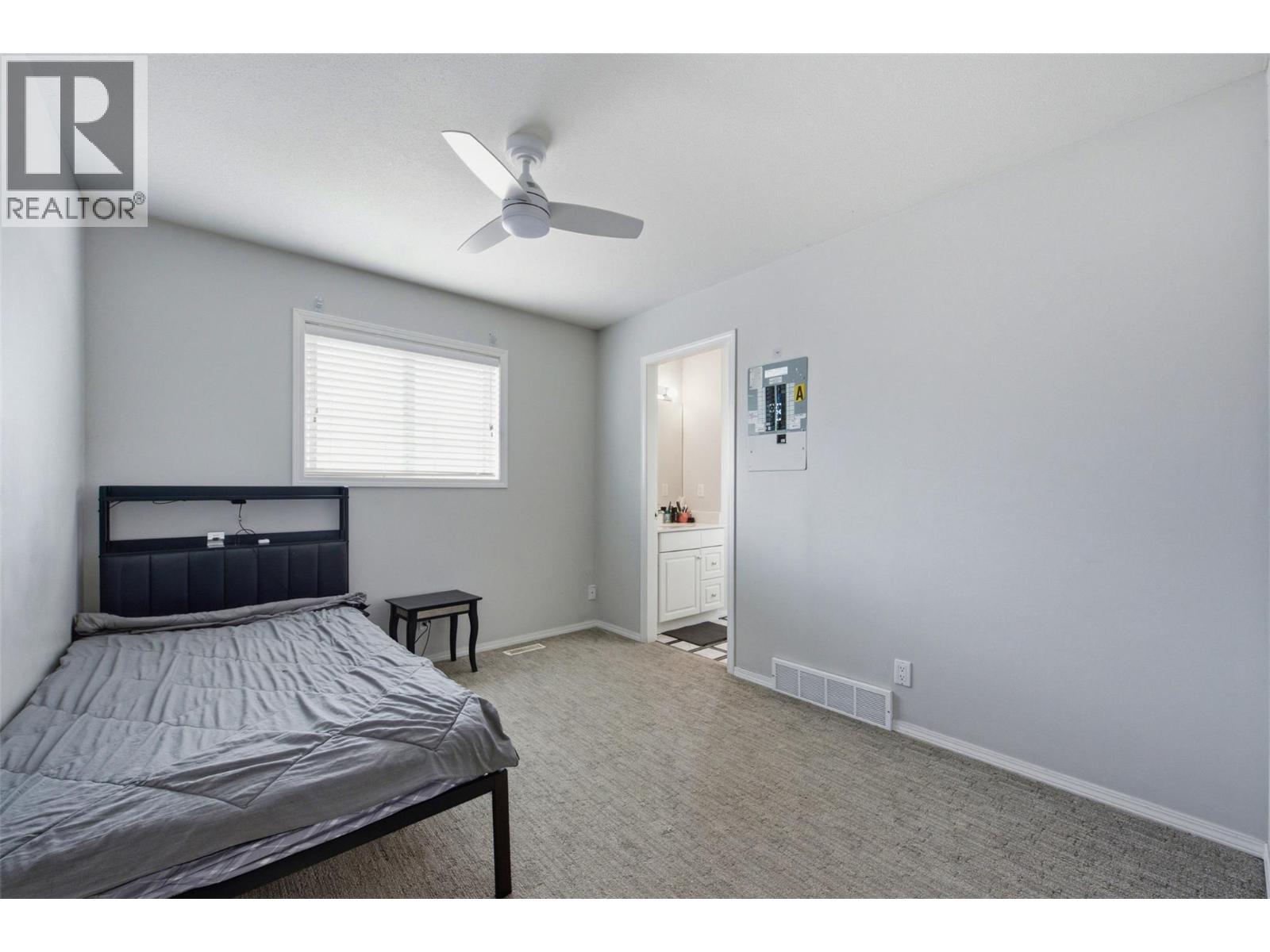 417 Wigglesworth Crescent Property Photo 15