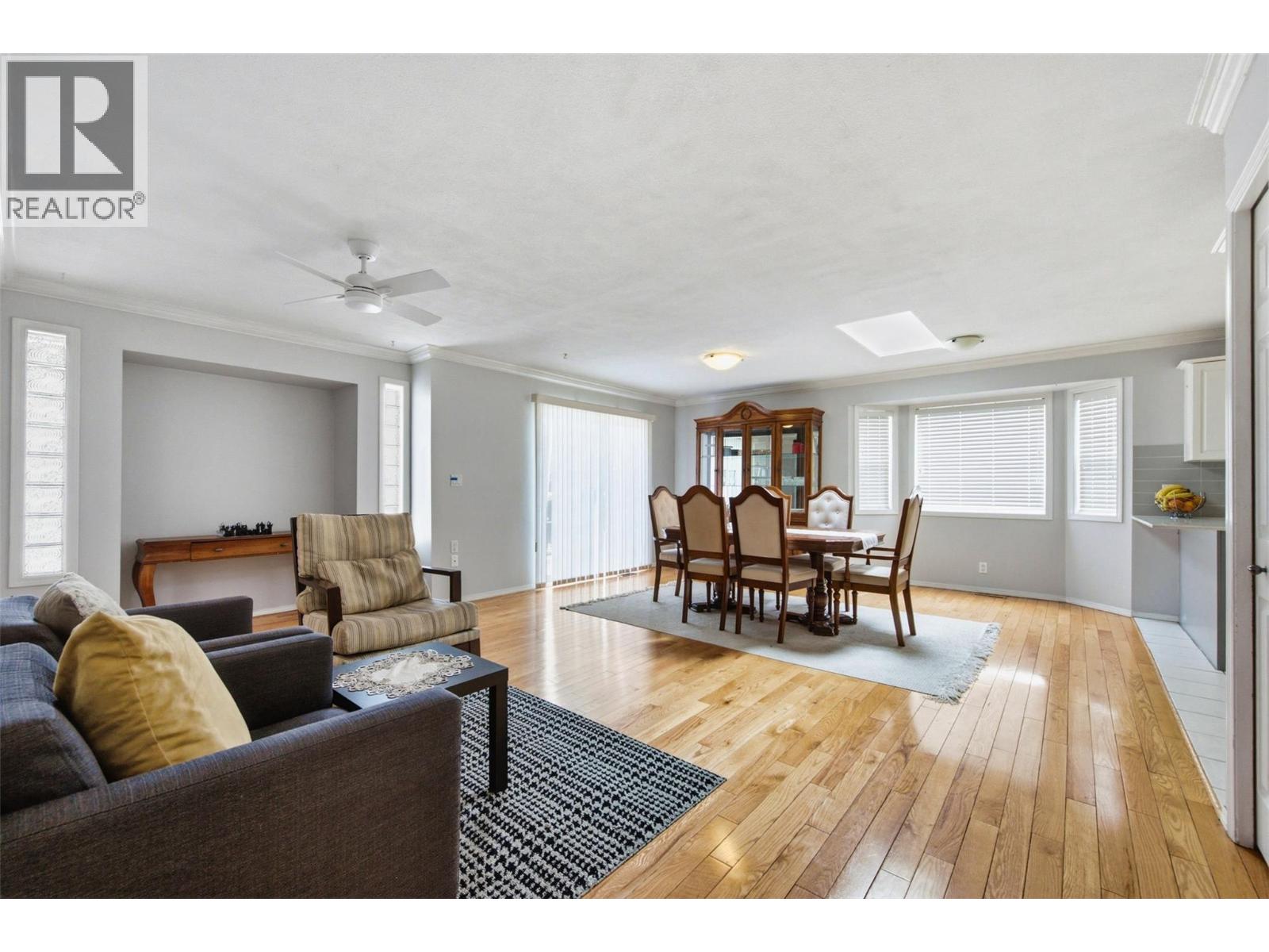 417 Wigglesworth Crescent Property Photo 20