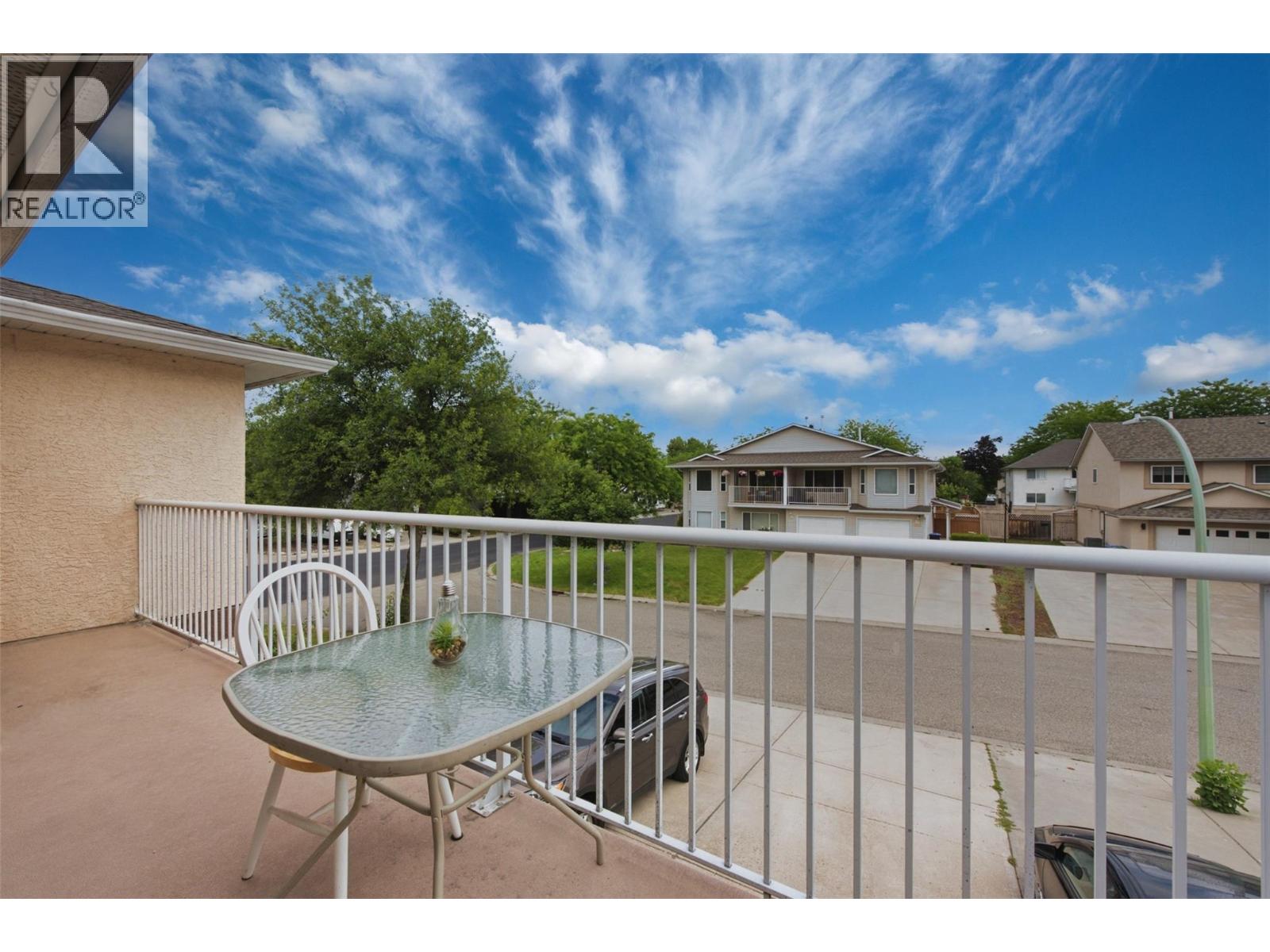 417 Wigglesworth Crescent Property Photo 23