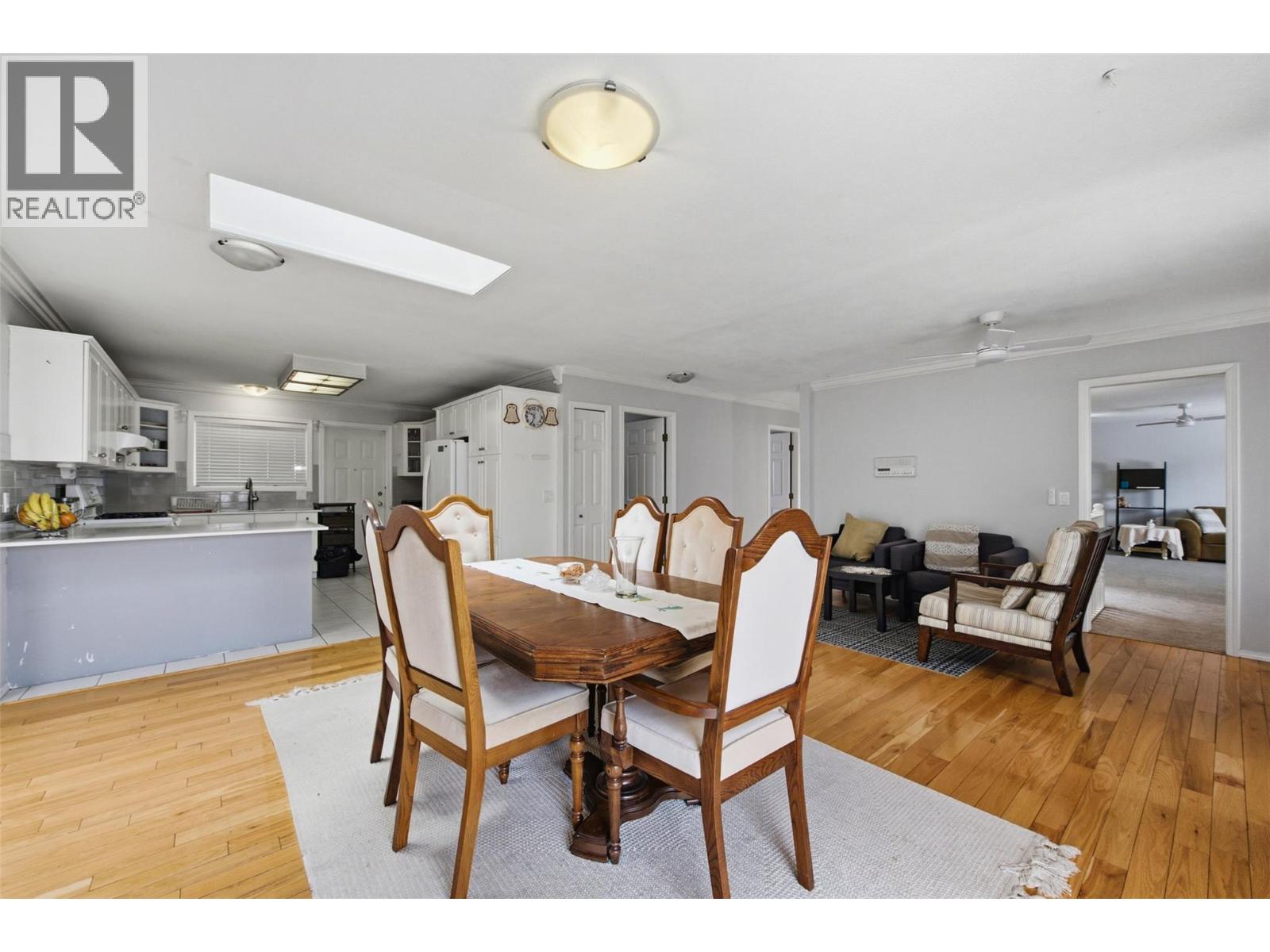 417 Wigglesworth Crescent Property Photo 24