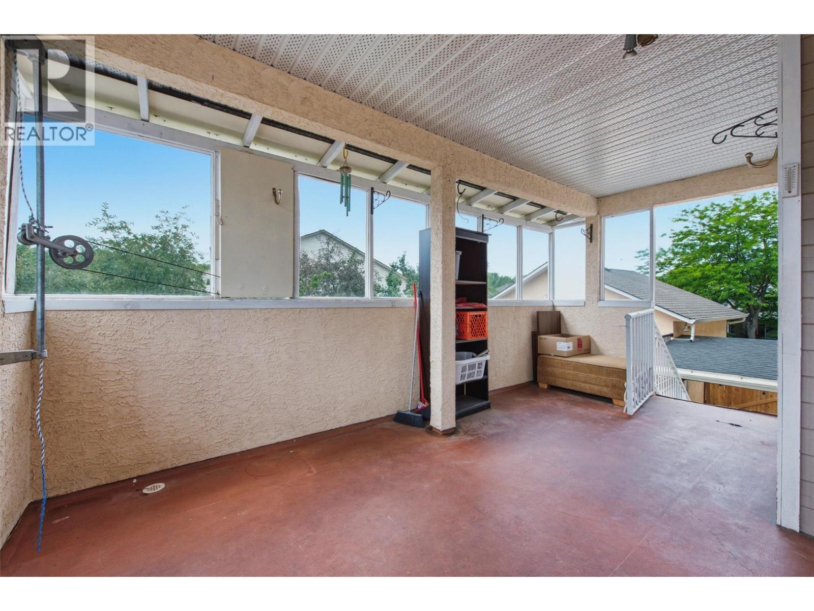 417 Wigglesworth Crescent Property Photo 29