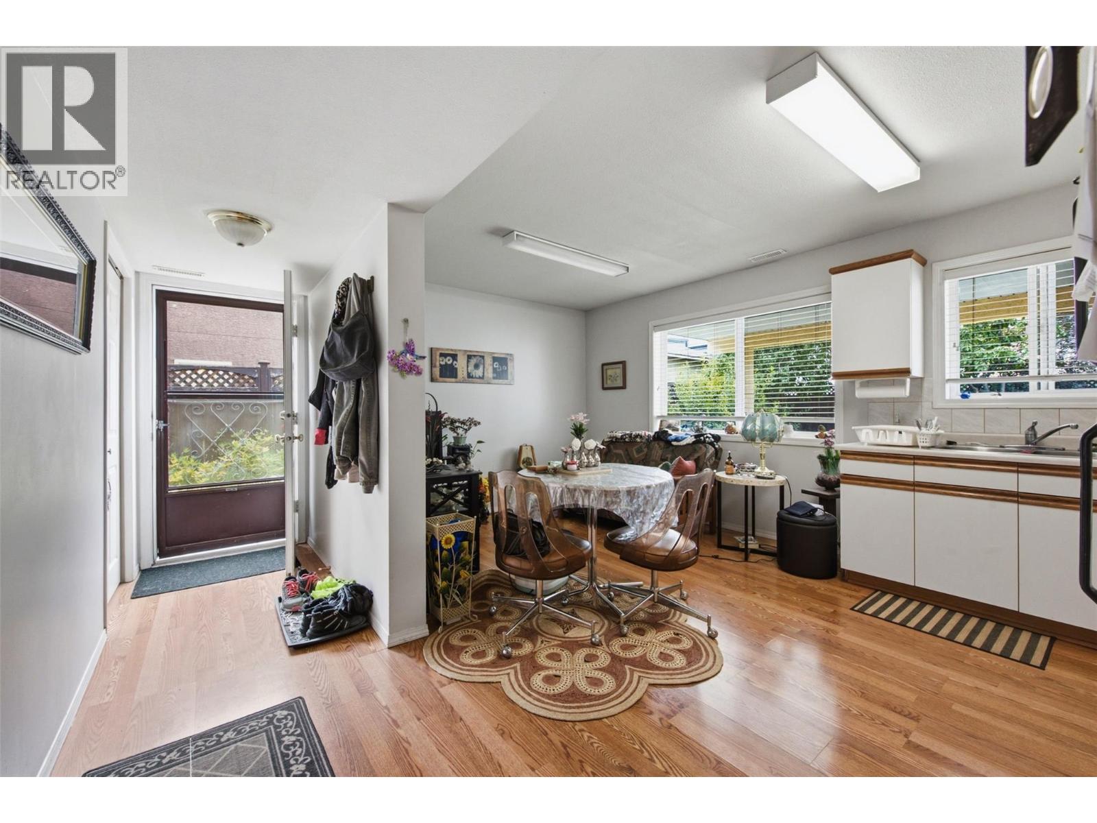 417 Wigglesworth Crescent Property Photo 33