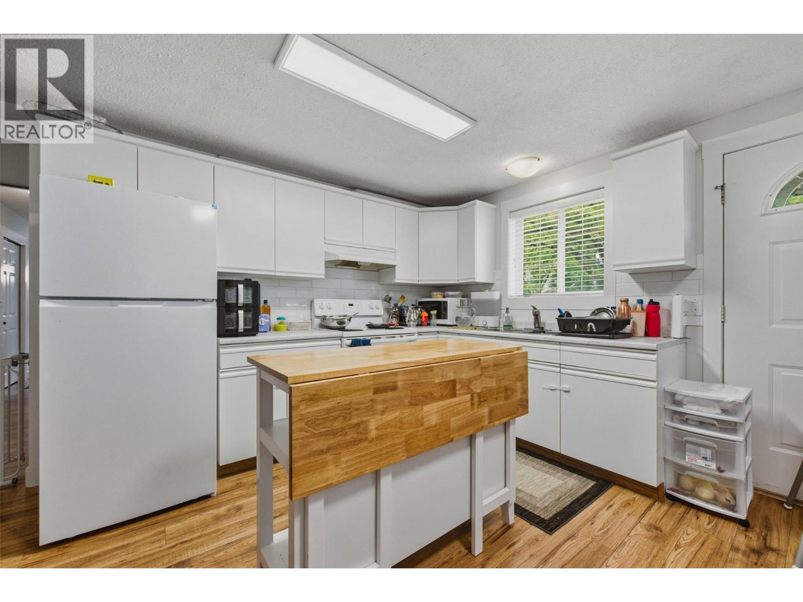 417 Wigglesworth Crescent Property Photo 38