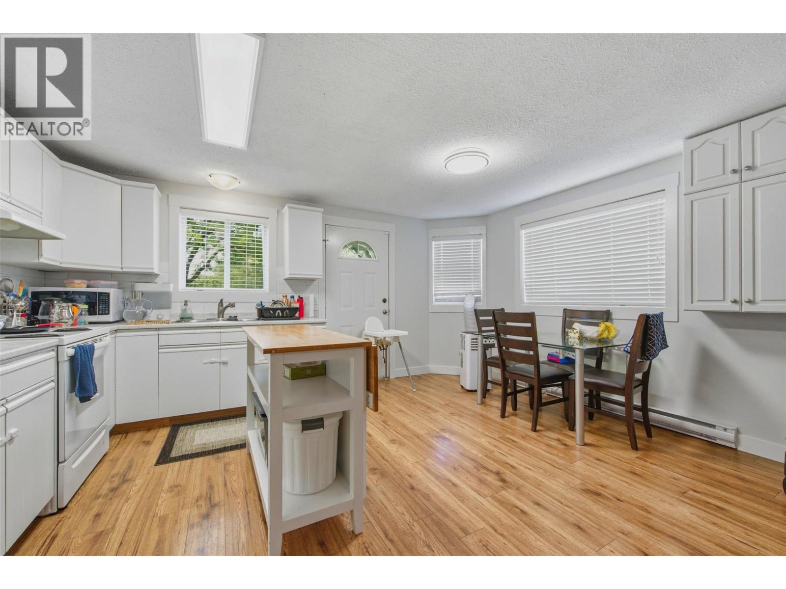 417 Wigglesworth Crescent Property Photo 39