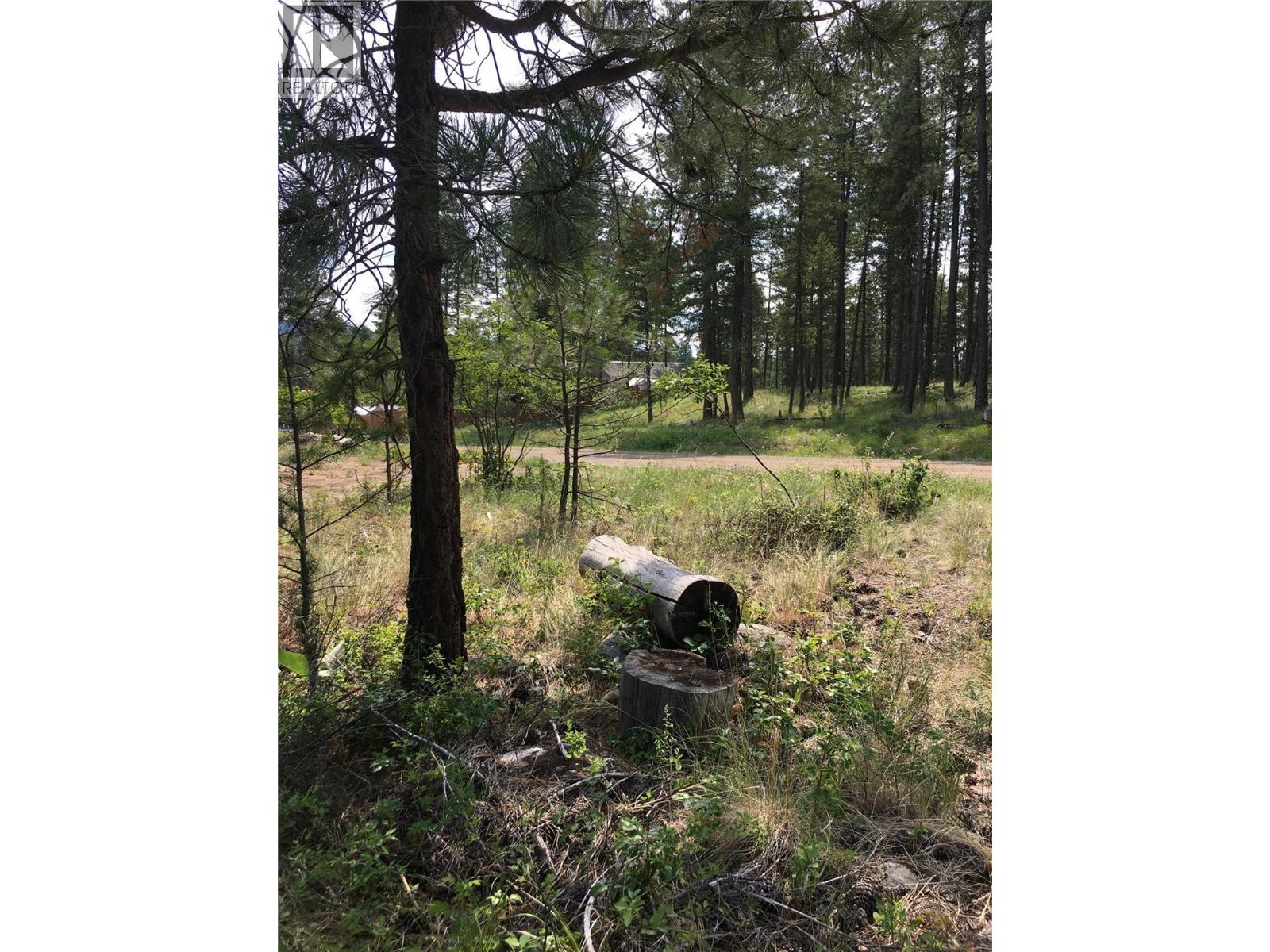 680 Fairbridge Road Property Photo 16