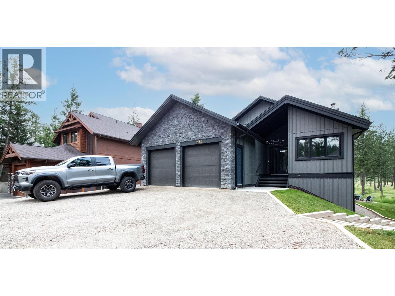 2552 Sandstone Mews Property Photo 1
