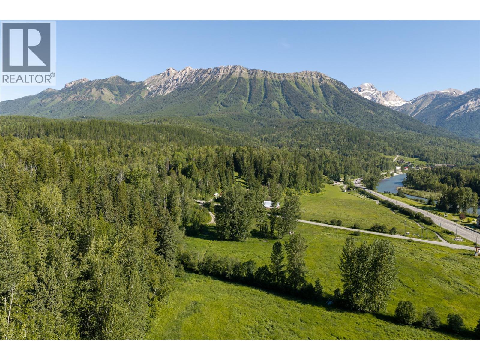 Mt. Fernie Provincial Park Road Unit# A Property Photo 5