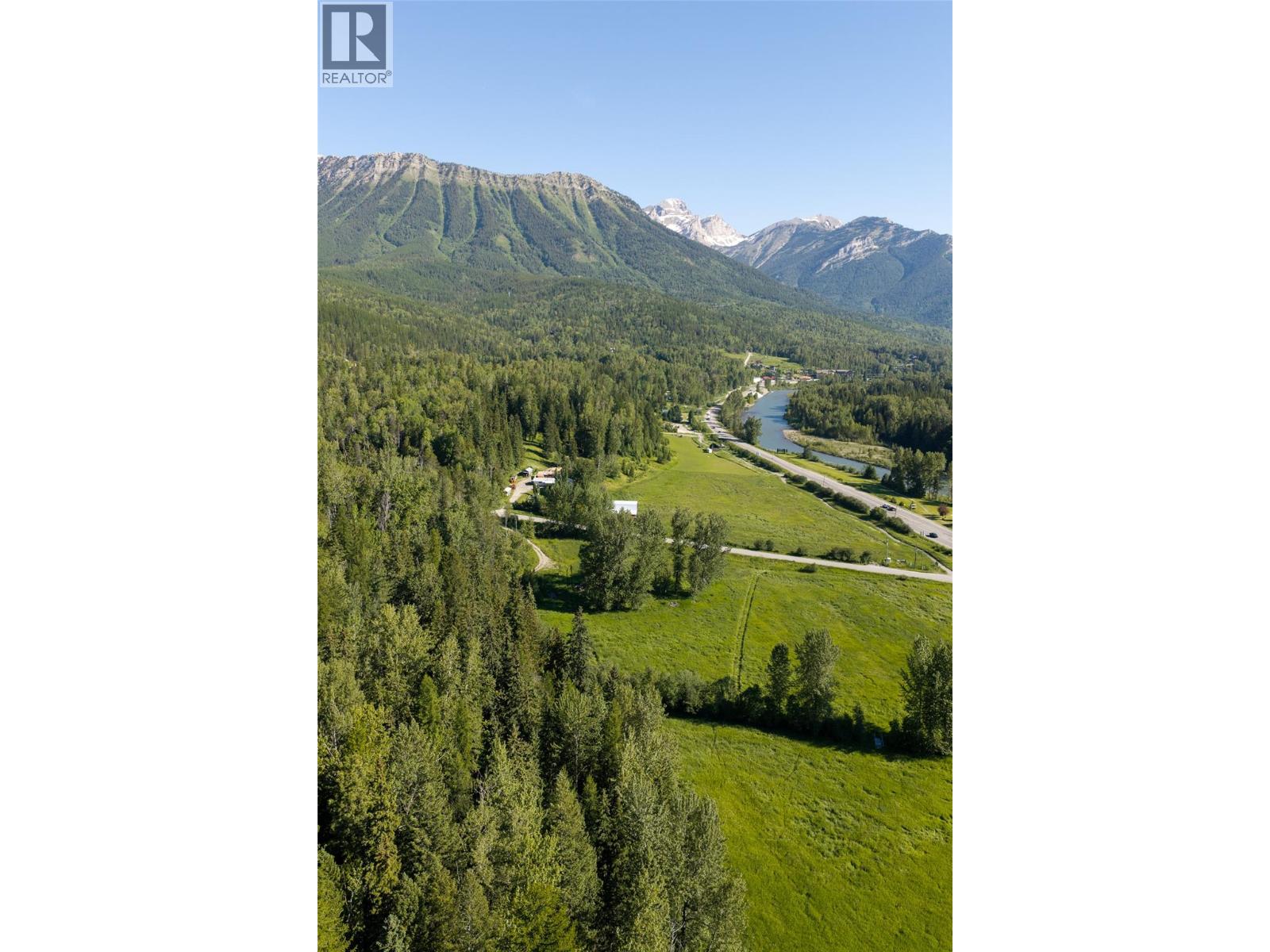Mt. Fernie Provincial Park Road Unit# A Property Photo 14