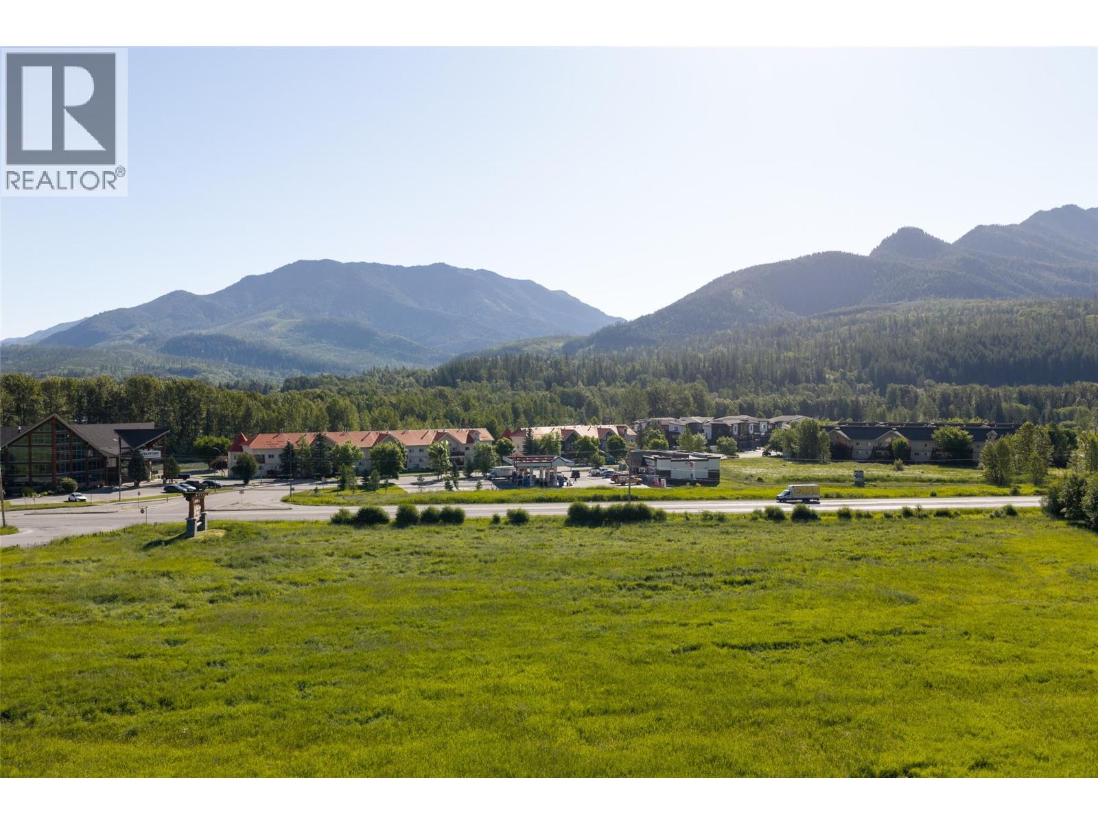 Mt. Fernie Provincial Park Road Unit# A Property Photo 17
