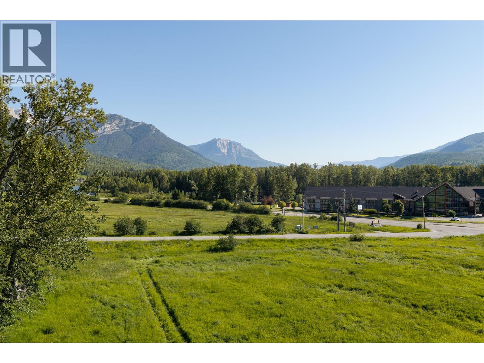 Mt. Fernie Provincial Park Road Unit# A Property Photo 18