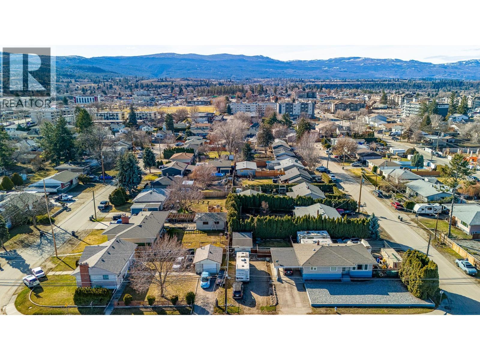 520 Donhauser Road Property Photo 4