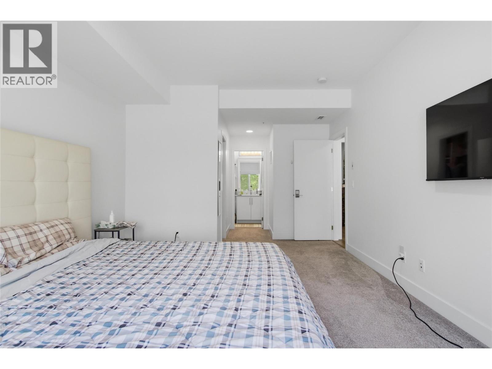 2046 Robson Place Unit# 216 Property Photo 12