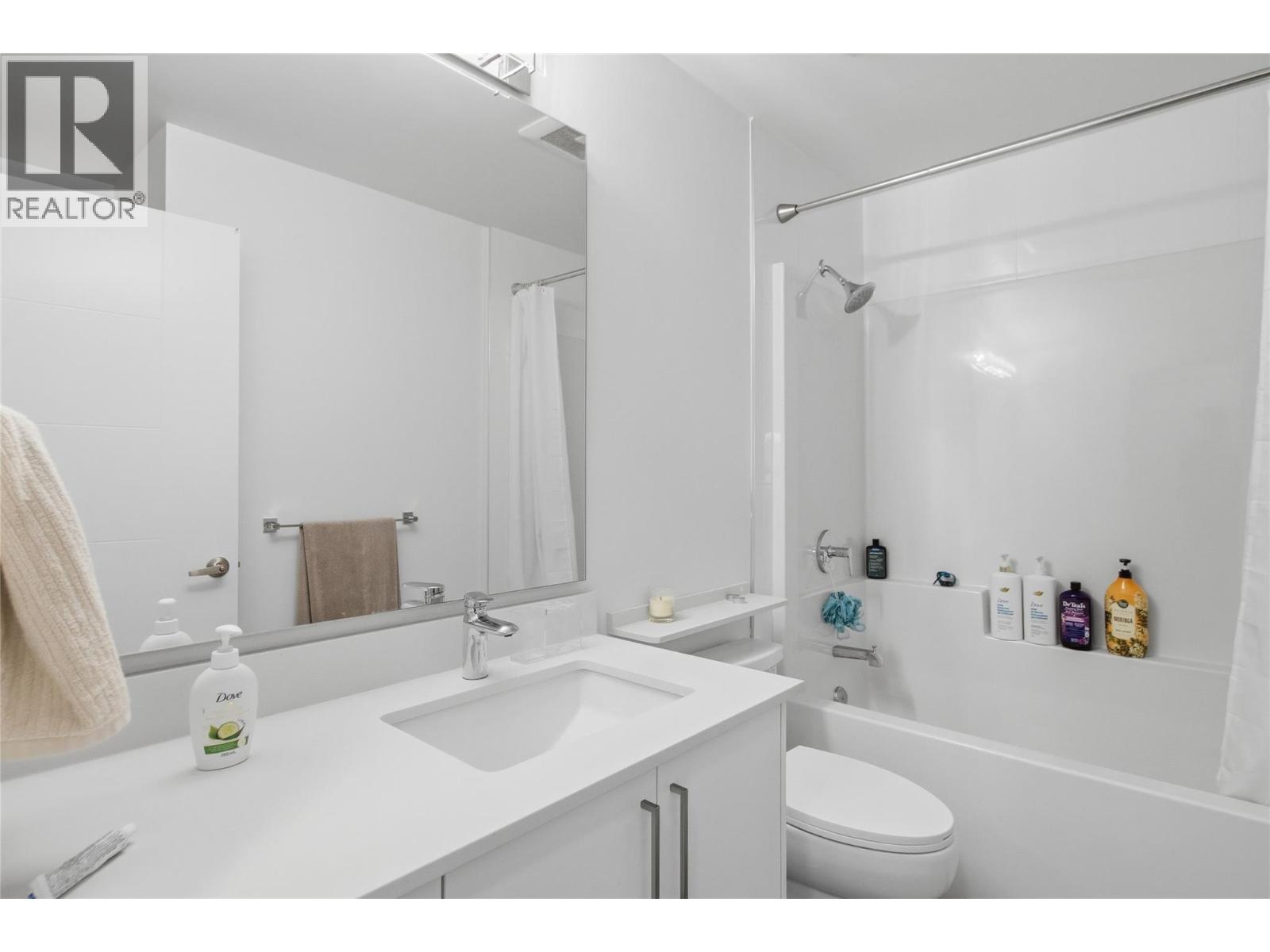 2046 Robson Place Unit# 216 Property Photo 18