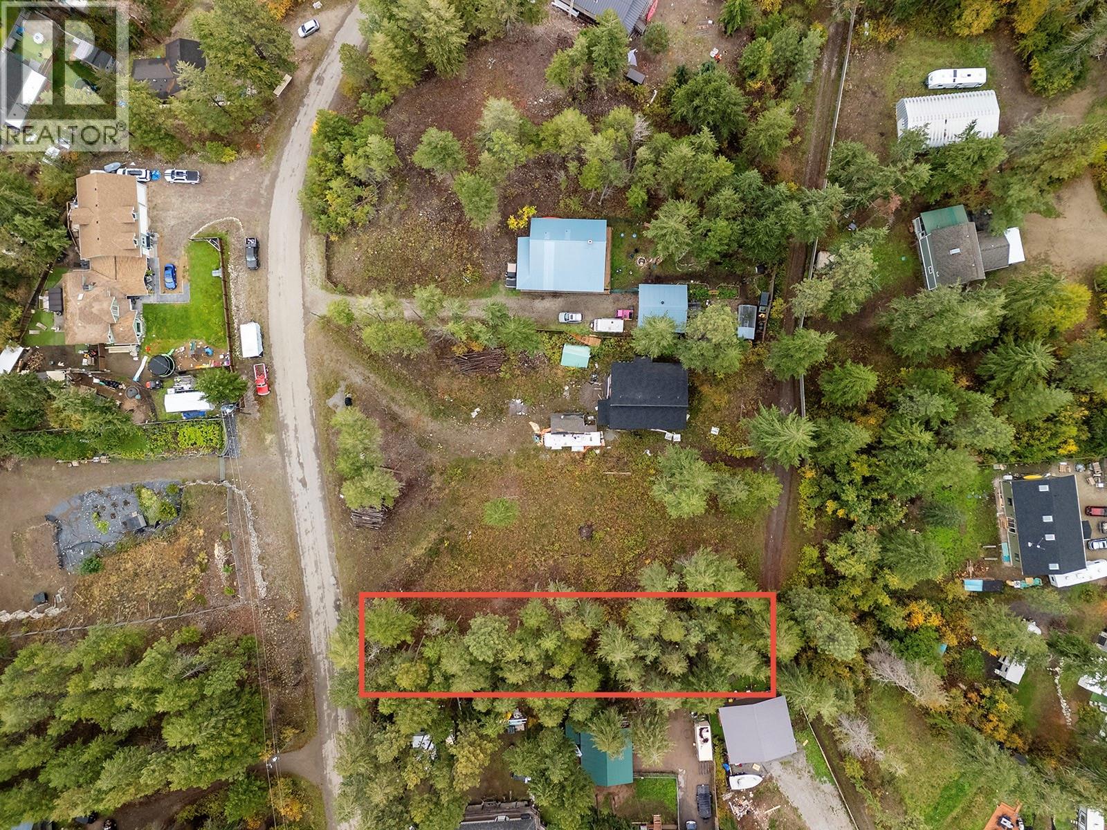 867 Balsam Road Photo de la propriété 1