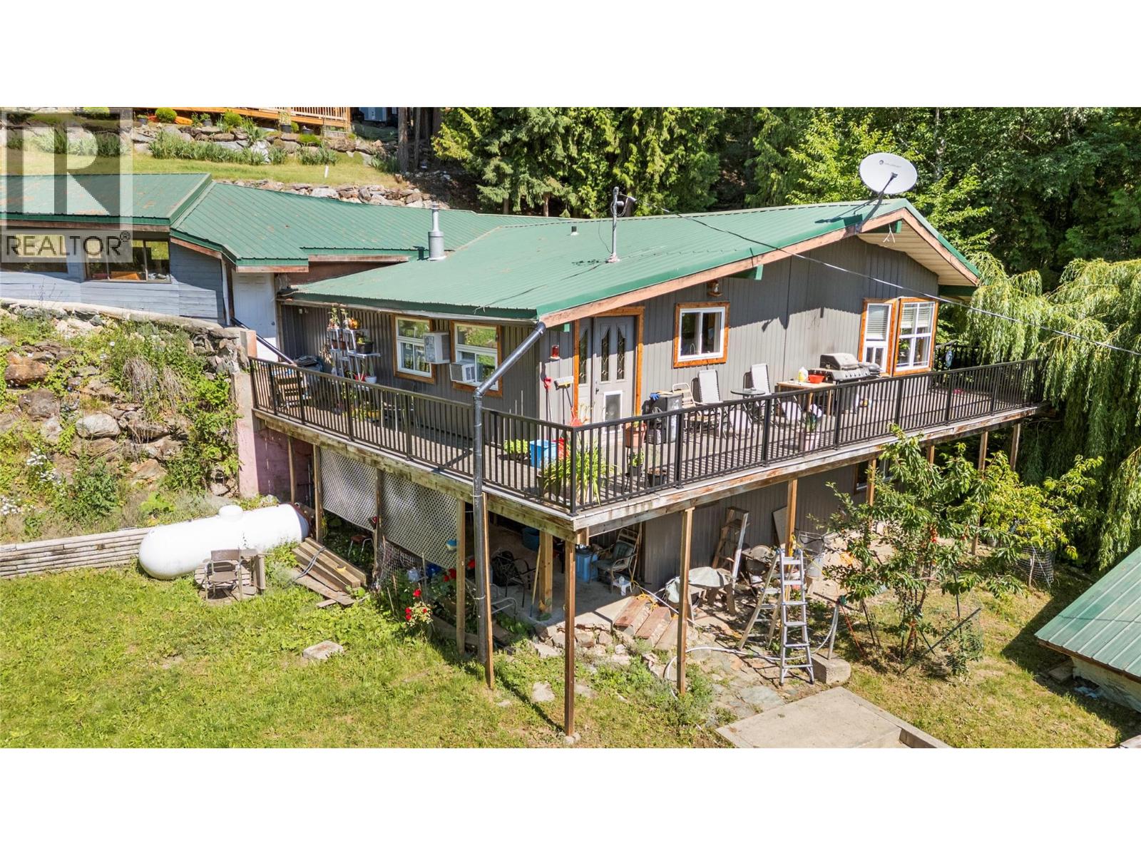 8749 Squilax-anglemont Road Property Photo 1