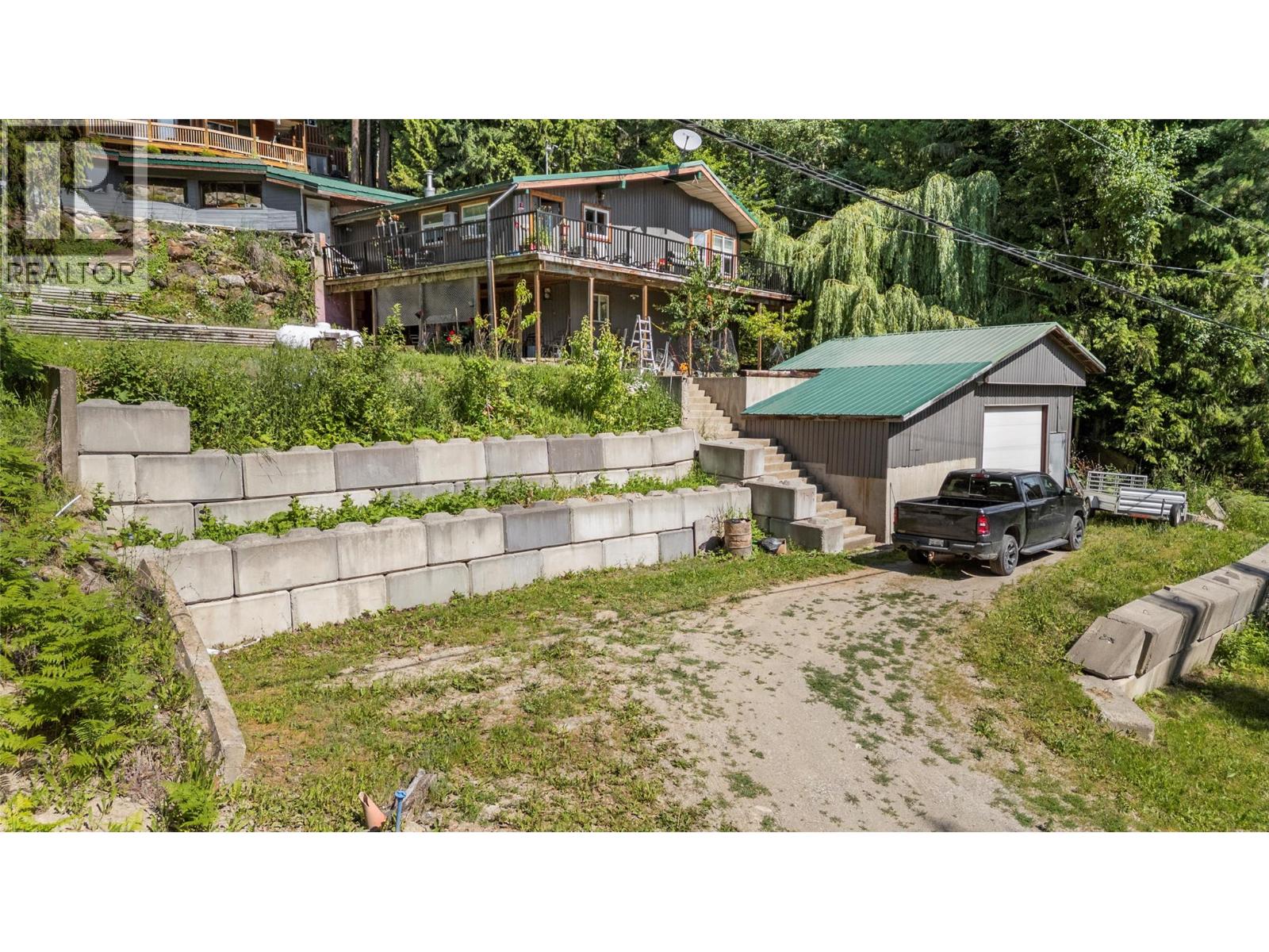 8749 Squilax-anglemont Road Property Photo 2