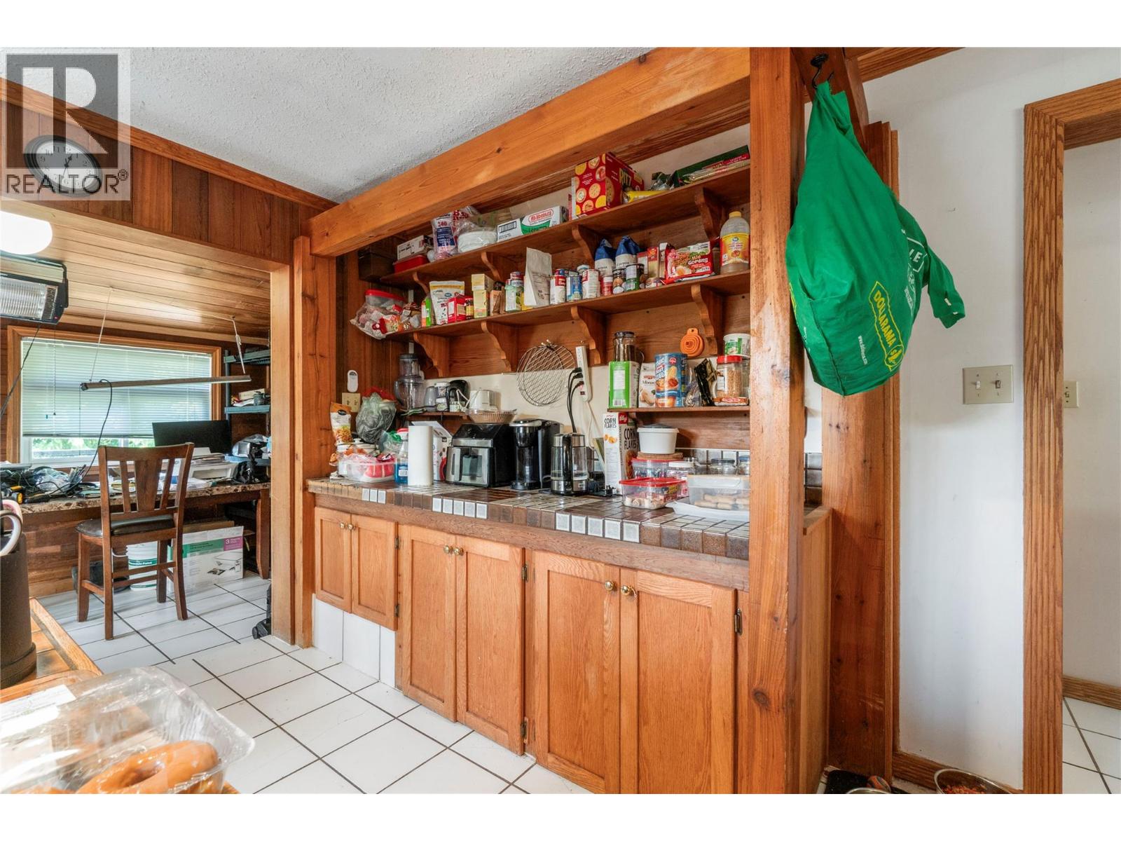 8749 Squilax-anglemont Road Property Photo 6