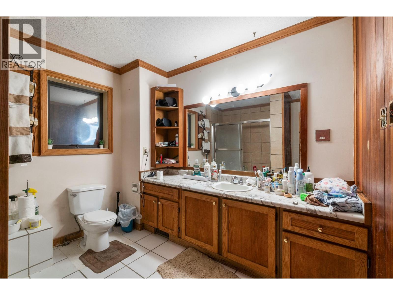 8749 Squilax-anglemont Road Property Photo 12