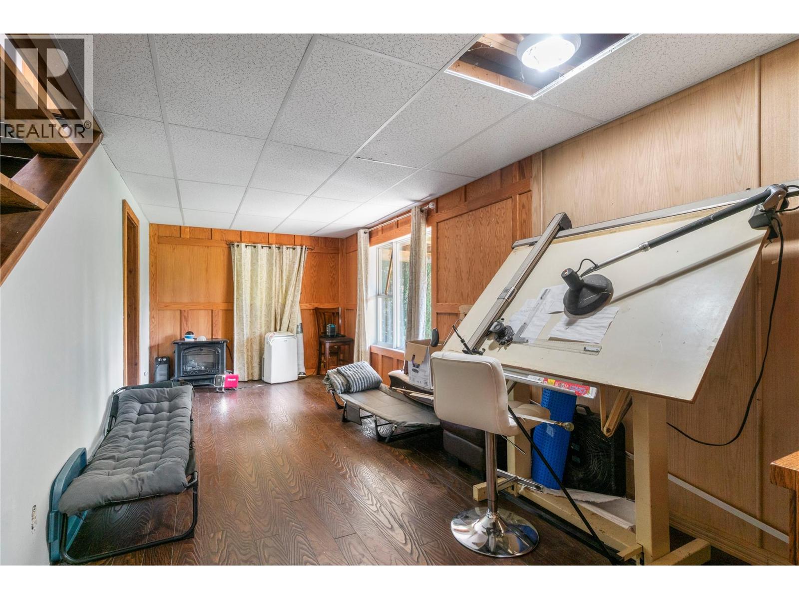 8749 Squilax-anglemont Road Property Photo 18