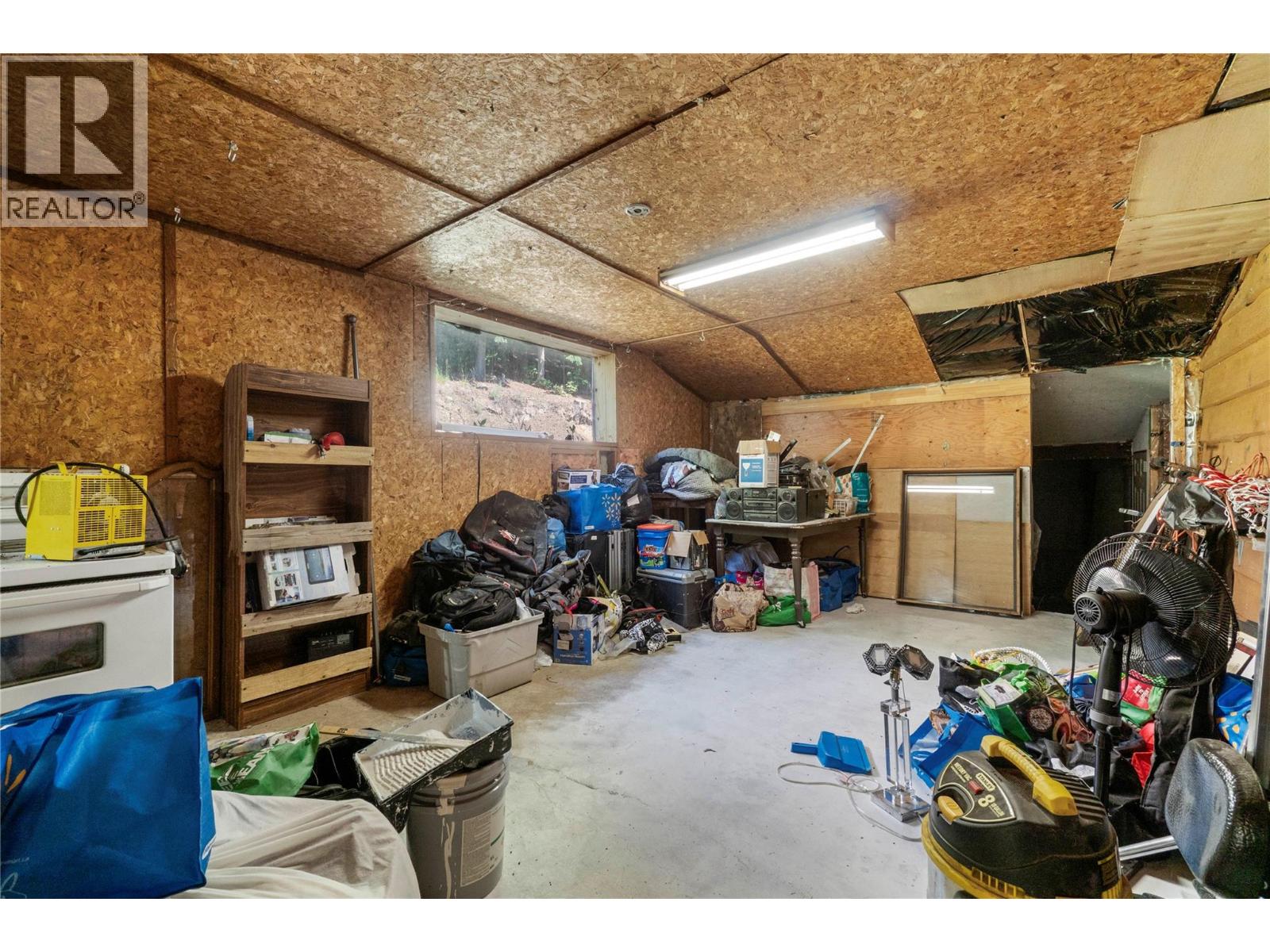 8749 Squilax-anglemont Road Property Photo 26