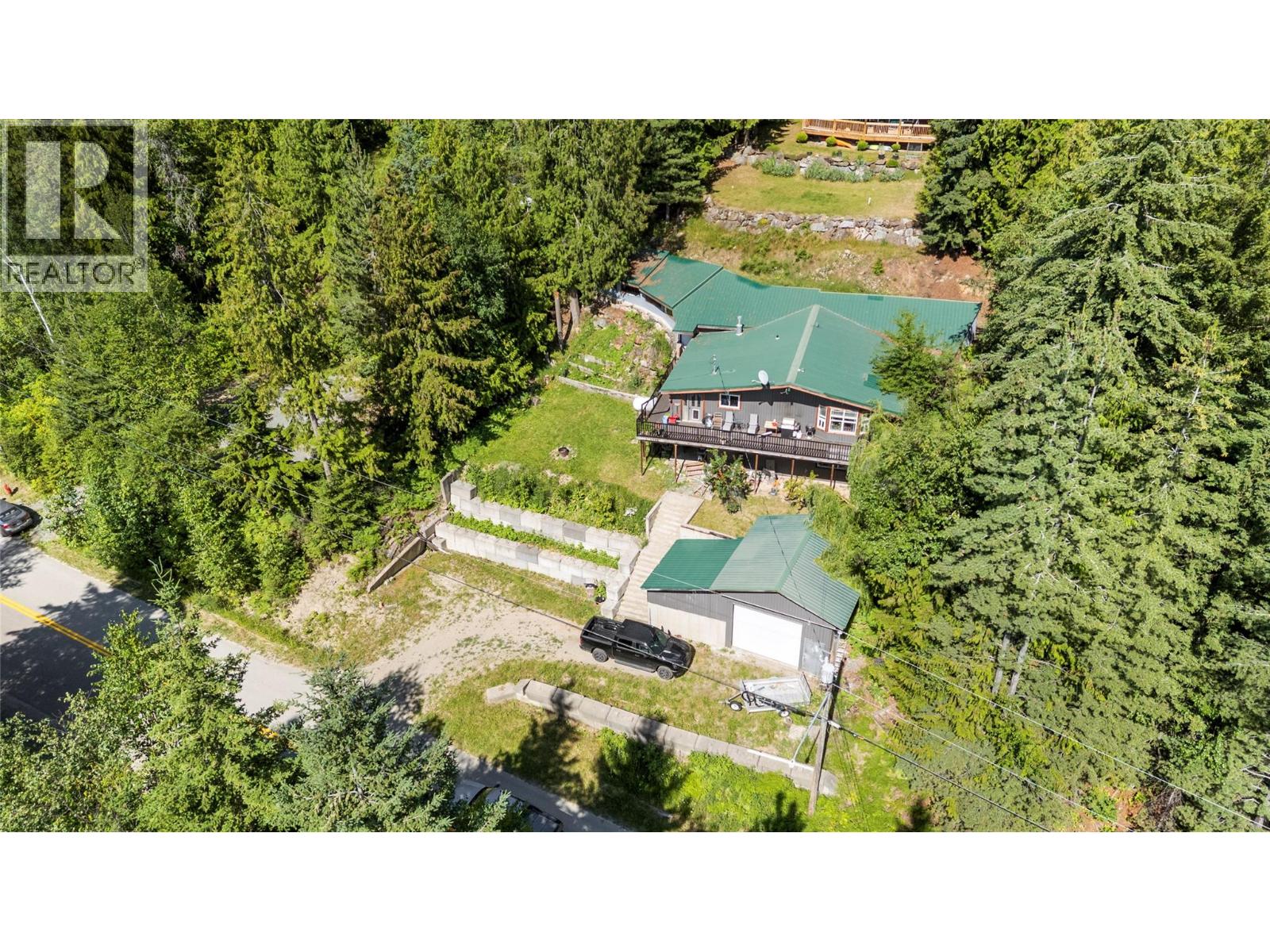 8749 Squilax-anglemont Road Property Photo 38