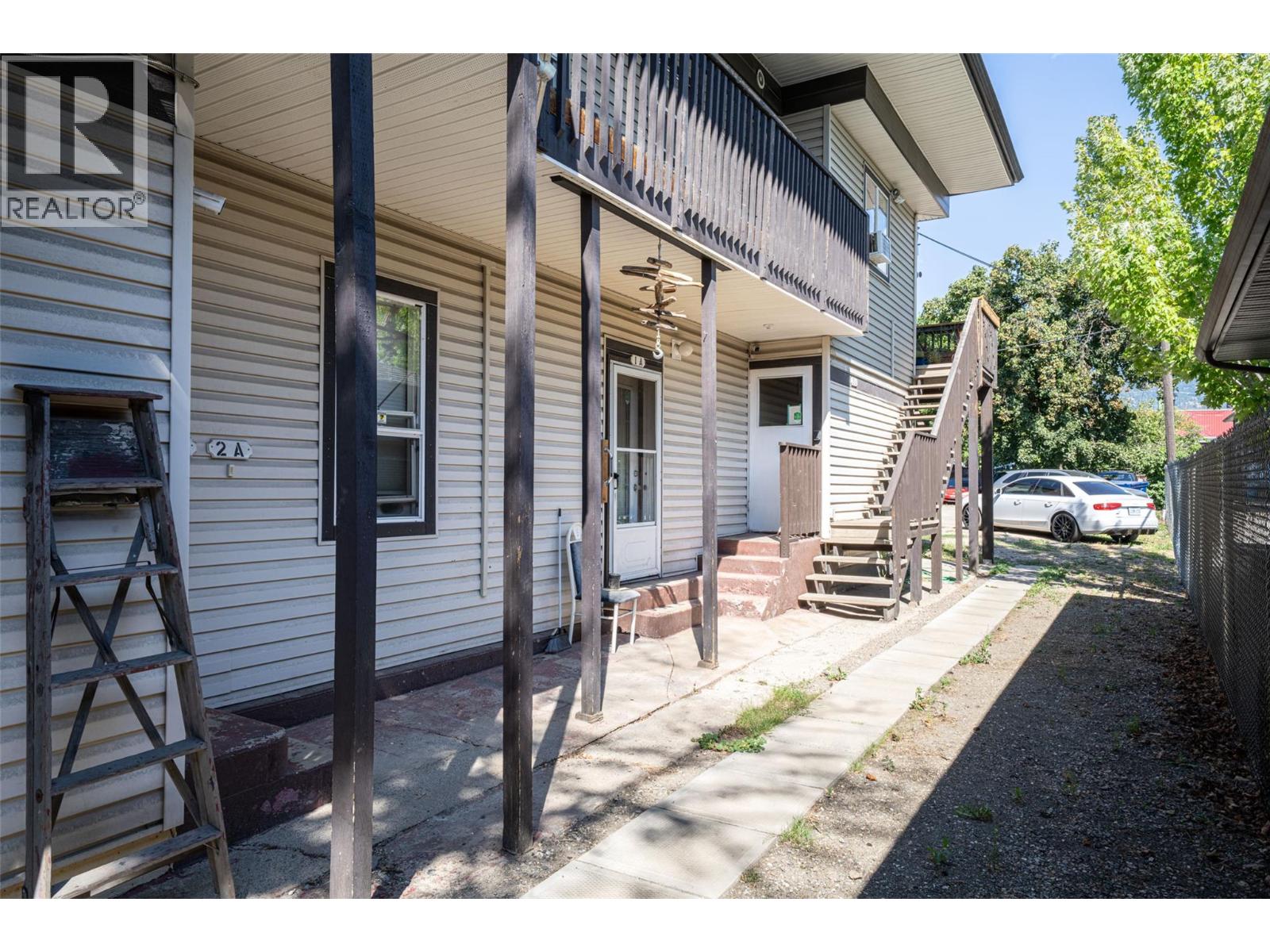 3601 31 Street Property Photo 3