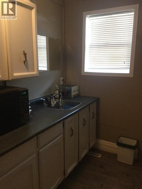 3601 31 Street Property Photo 10