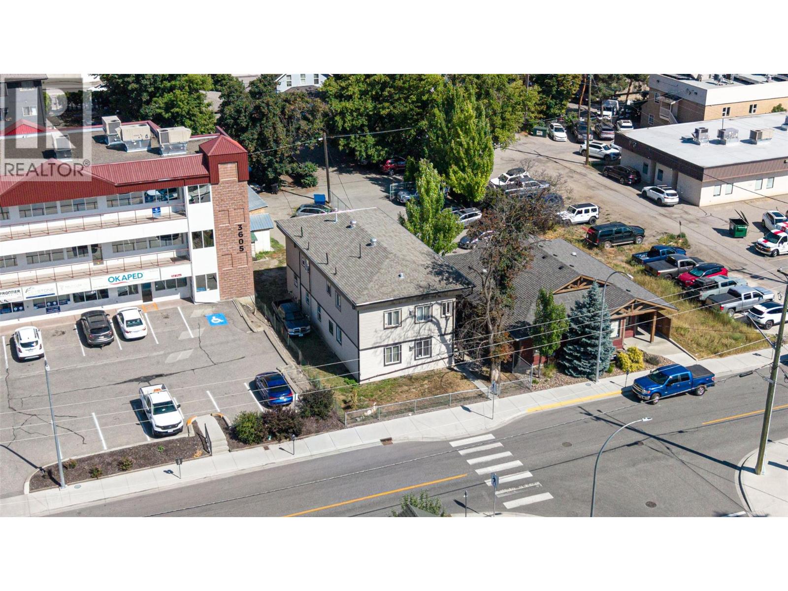 3601 31 Street Property Photo 42