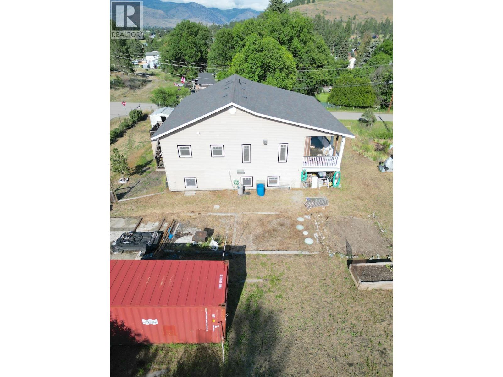 4240 Vancouver Avenue E Property Photo 2