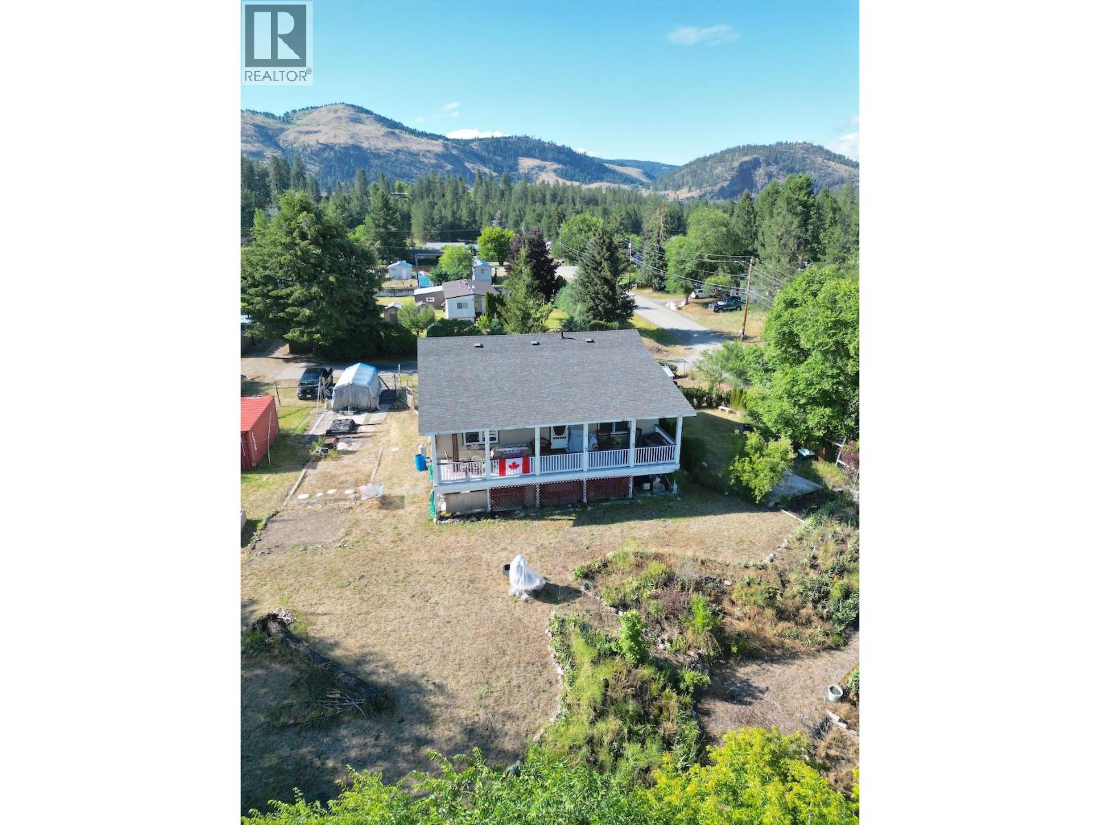 4240 Vancouver Avenue E Property Photo 3