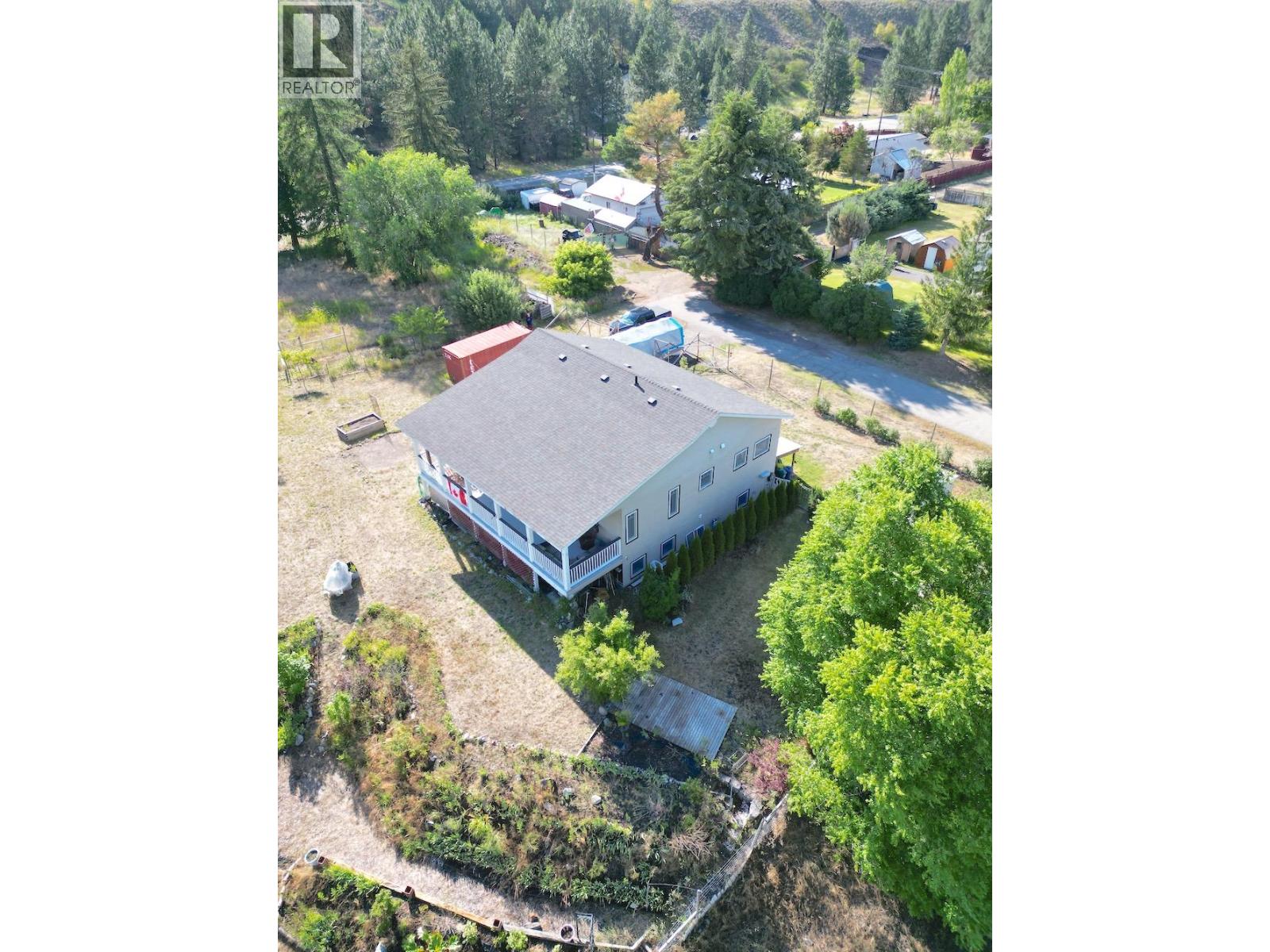 4240 Vancouver Avenue E Property Photo 27