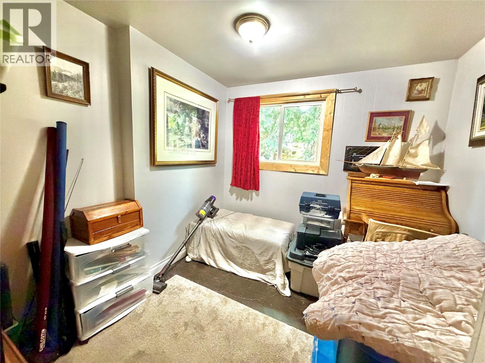 2186 Crestview Crescent Property Photo 25