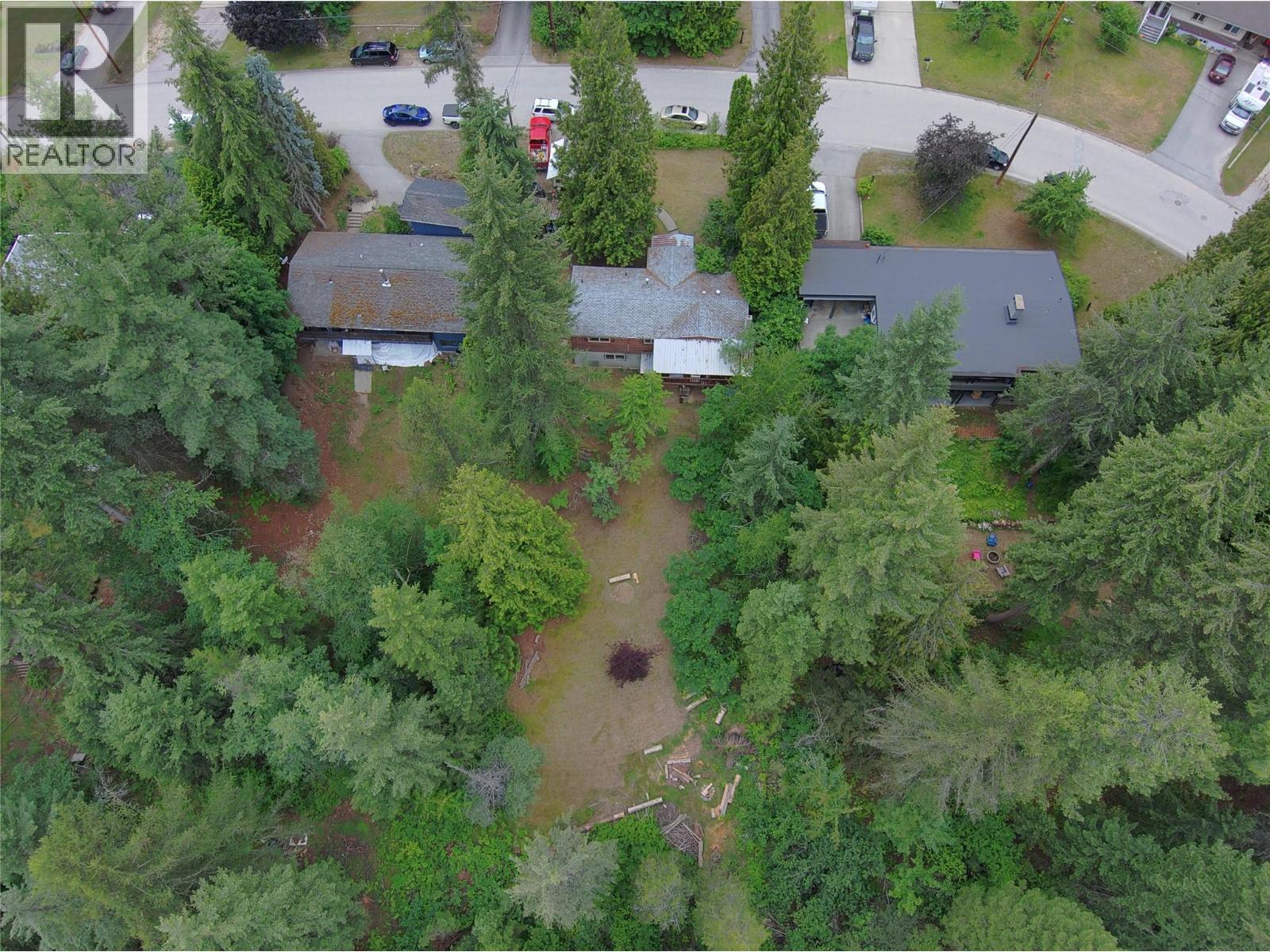2186 Crestview Crescent Property Photo 55