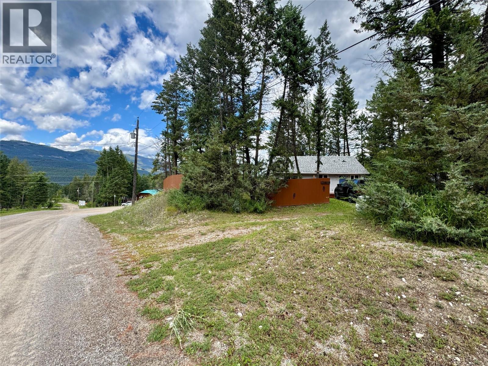 4949 Luxor Creek Road Property Photo 35