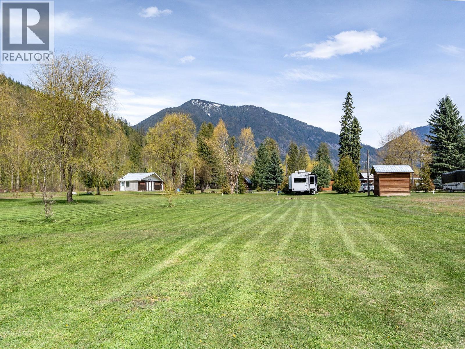 5301(2-10)-5317-5323-5327 Prosh Frontage Road Property Photo 8