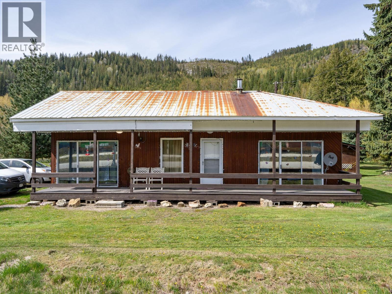 5301(2-10)-5317-5323-5327 Prosh Frontage Road Property Photo 10