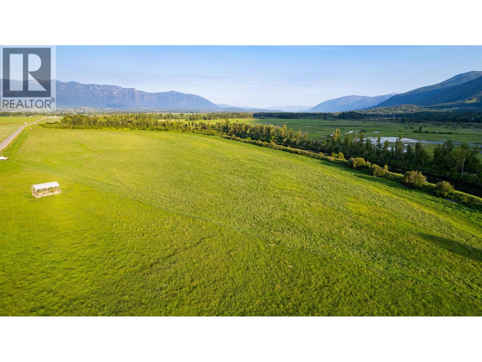 1680 Nicks Island N Road Property Photo 17