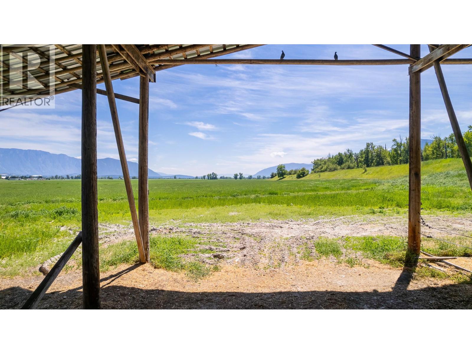 1680 Nicks Island N Road Property Photo 23