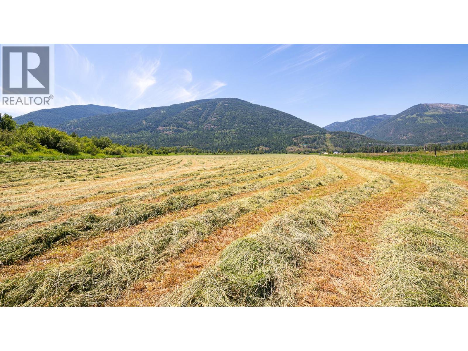 1680 Nicks Island N Road Property Photo 34