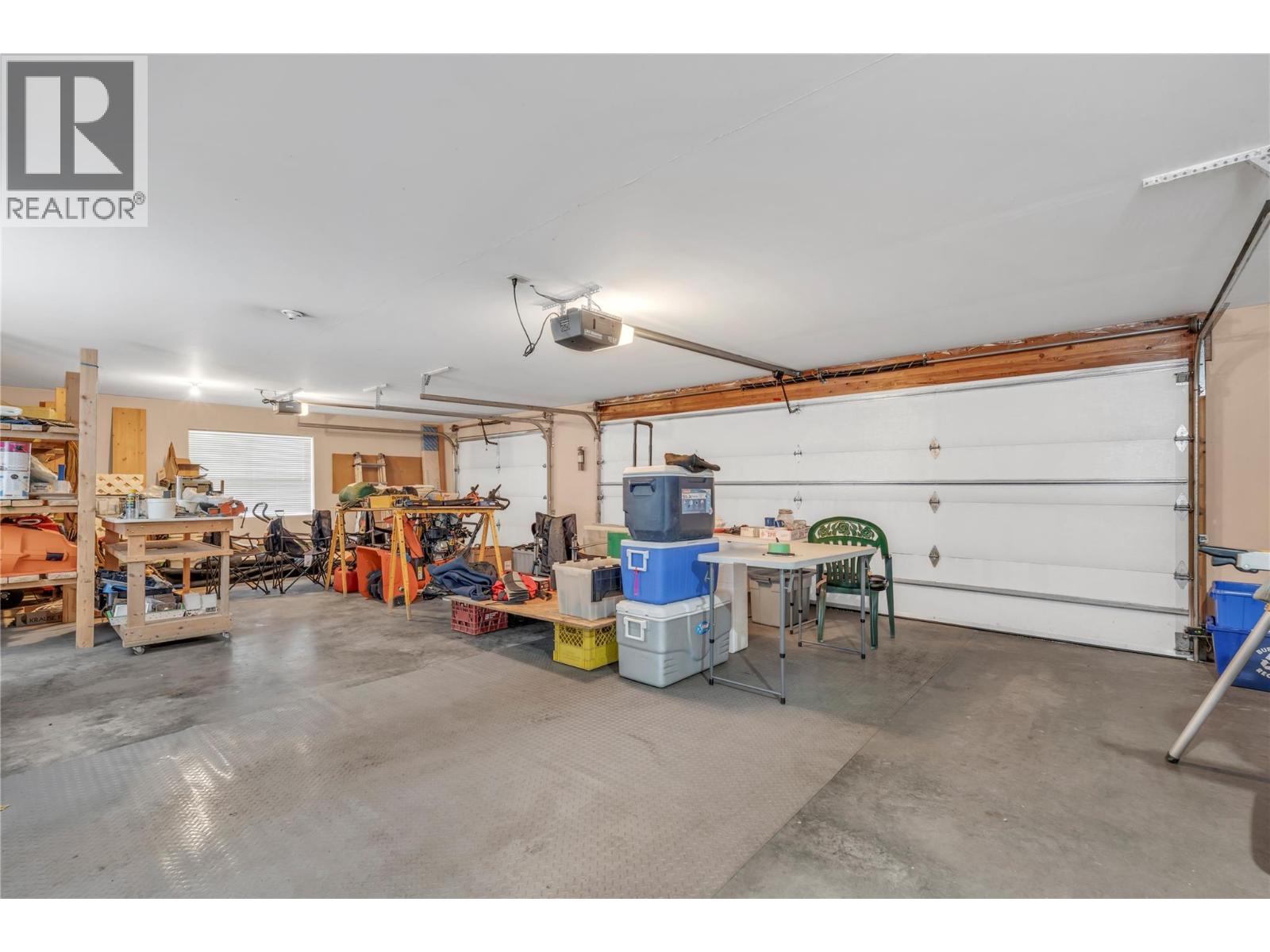 134 Deerview Crescent Property Photo 38