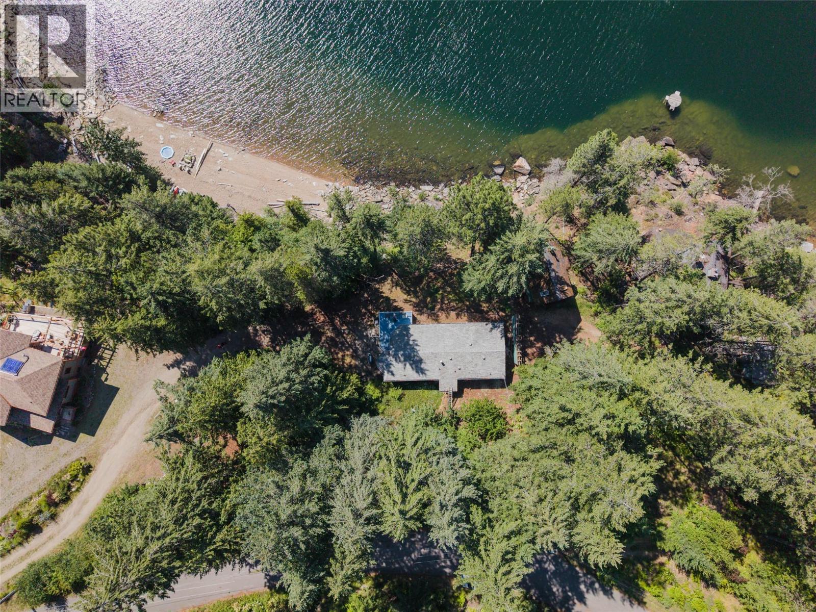 4218 Woodbury Village Road Property Photo 5