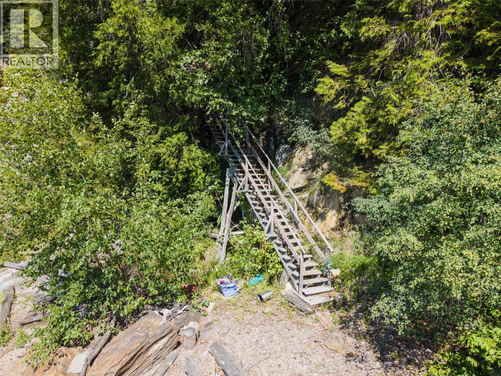 4218 Woodbury Village Road Property Photo 13