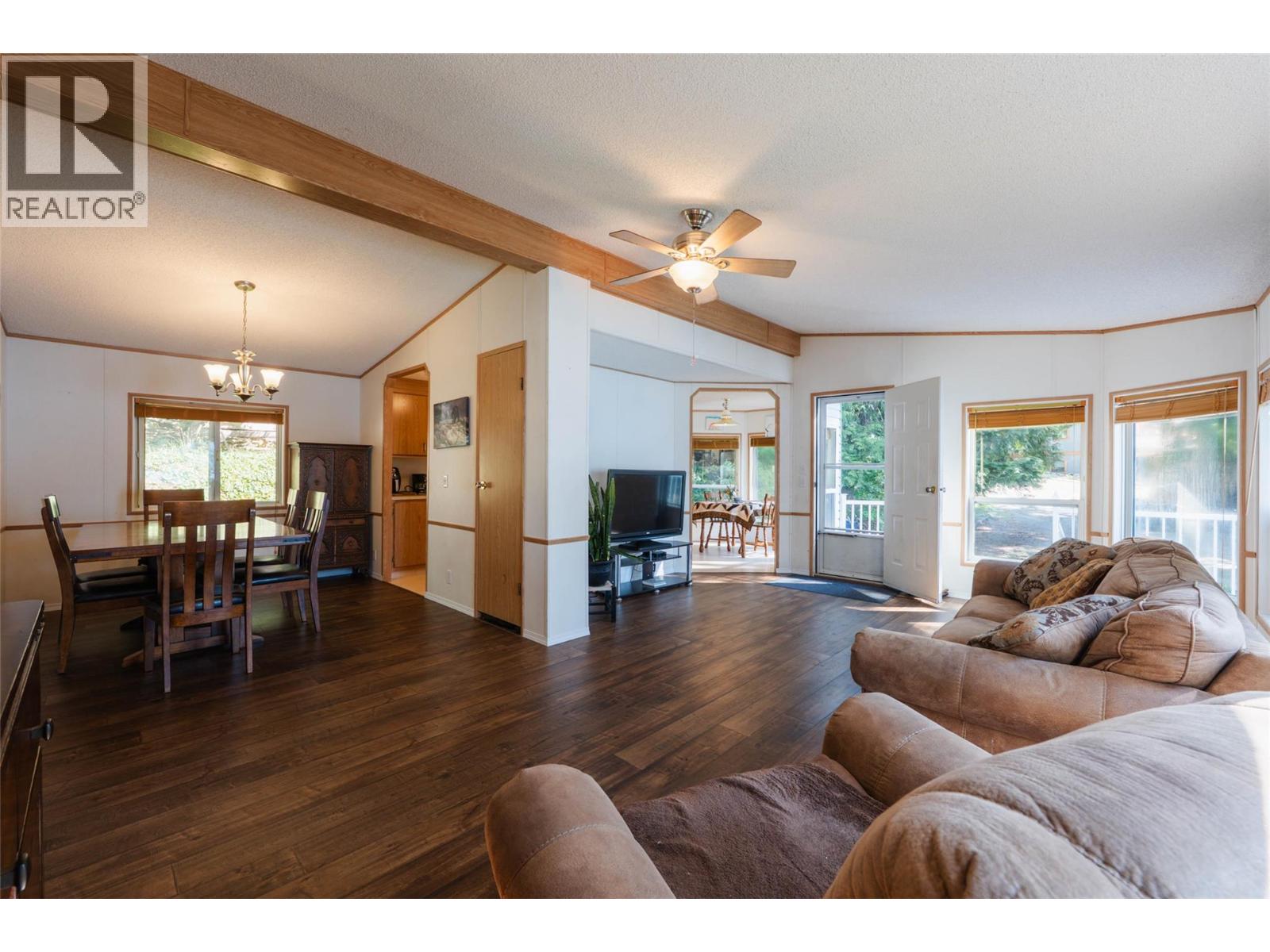 4218 Woodbury Village Road Property Photo 18