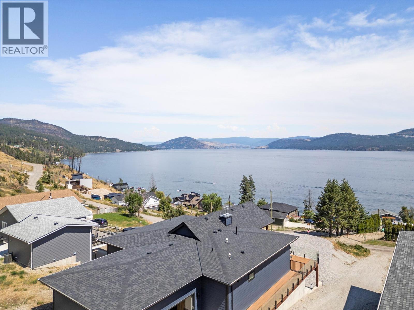 8 Kenyon Road Property Photo 5