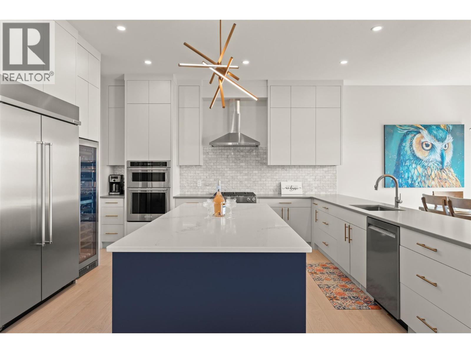 8 Kenyon Road Property Photo 14