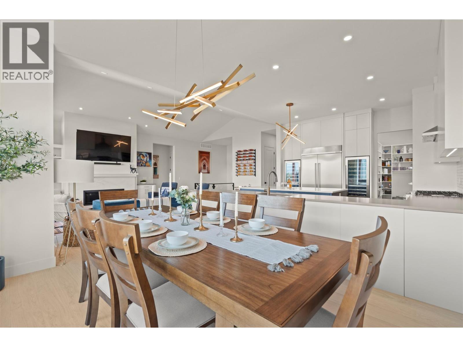8 Kenyon Road Property Photo 32